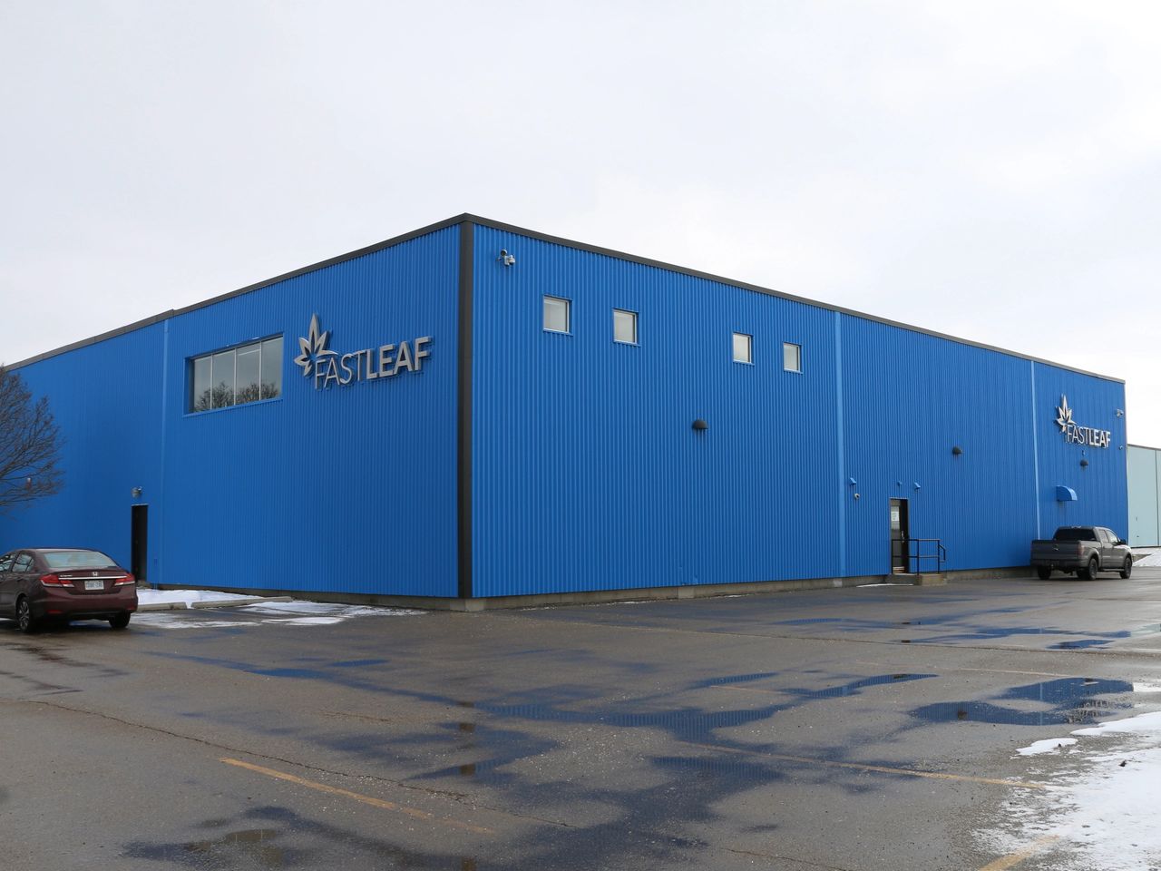 Exterior of a typical Fast Leaf cultivation facility